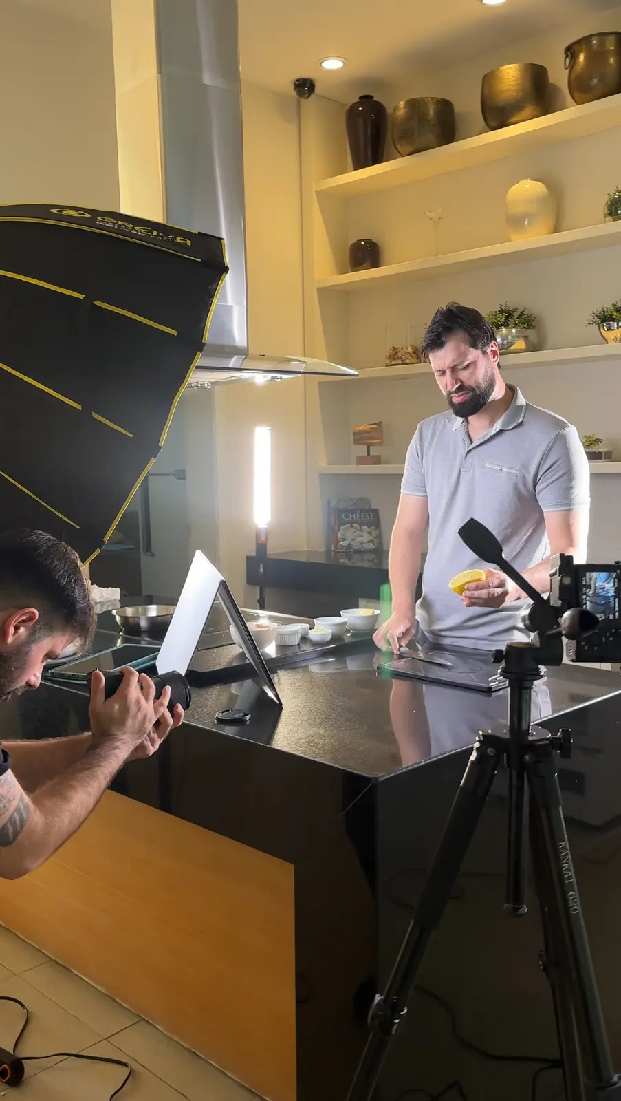 Gravação de entrevista com direção e iluminação